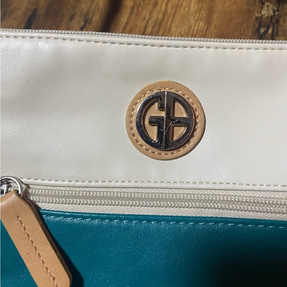 Giani Bernini Teal and White Florentine Glazed Leather Crossbody Bag - Picture 3 of 8